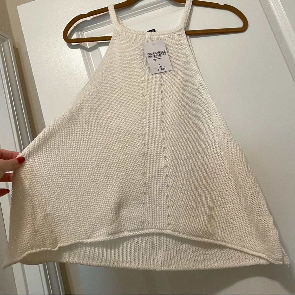 Top - Picture 3 of 5